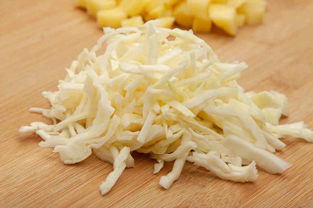 Капусту нашинковать
