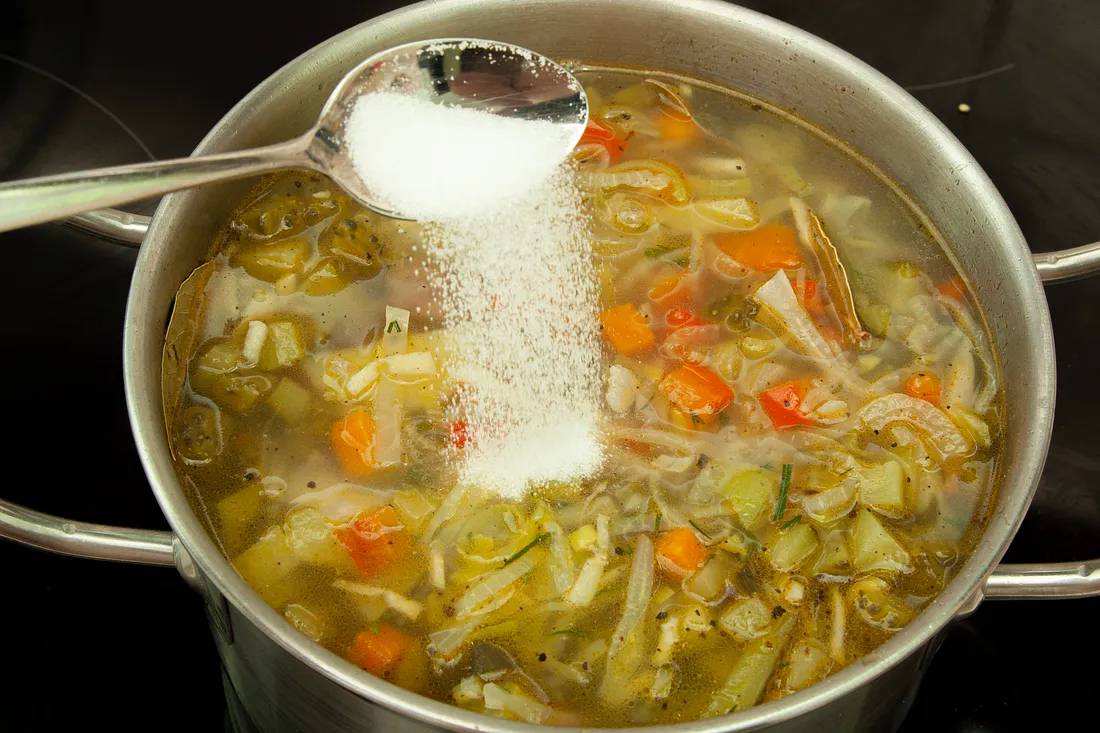 Посолить