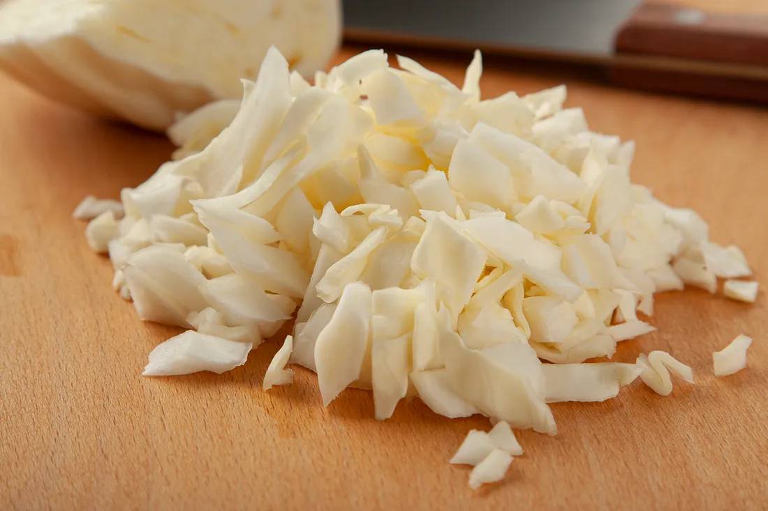 Капусту нашинковать